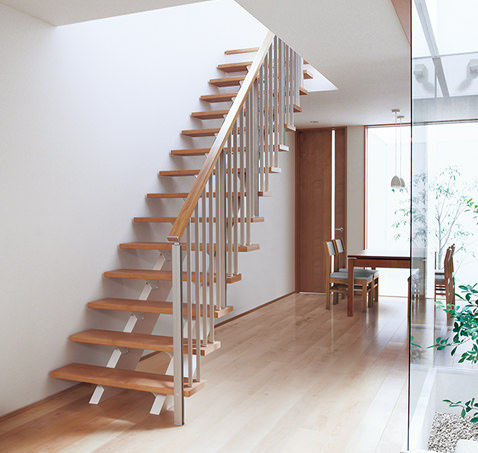 リビング階段は デメリットを知らないと後悔する 注文住宅は札幌の設計事務所 ライフホーム設計 へ