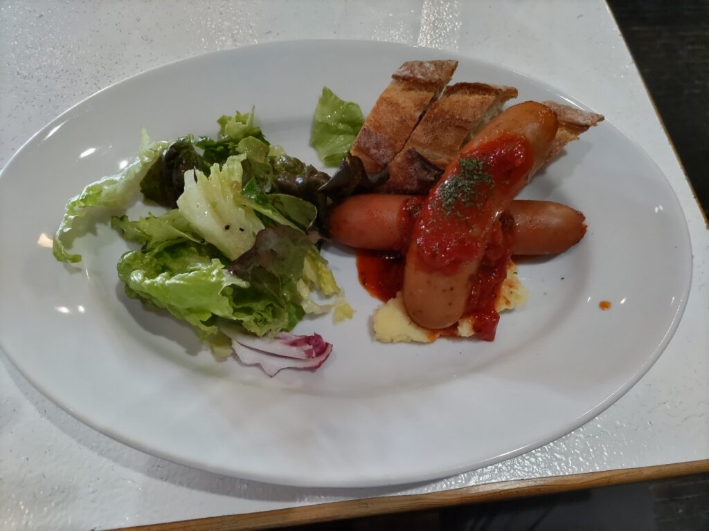 日本近代文学館のカフェのランチ