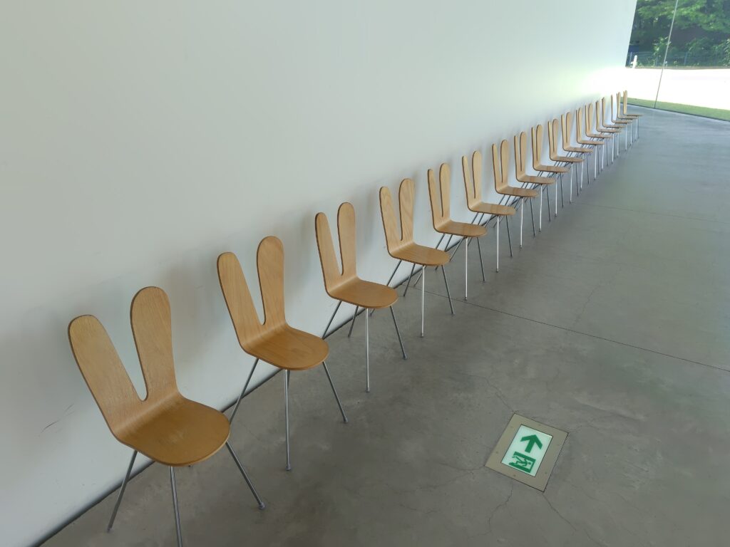 金沢２１世紀美術館のラビットチェア